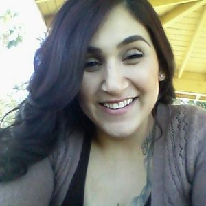 Meet your Posher, Vanessa