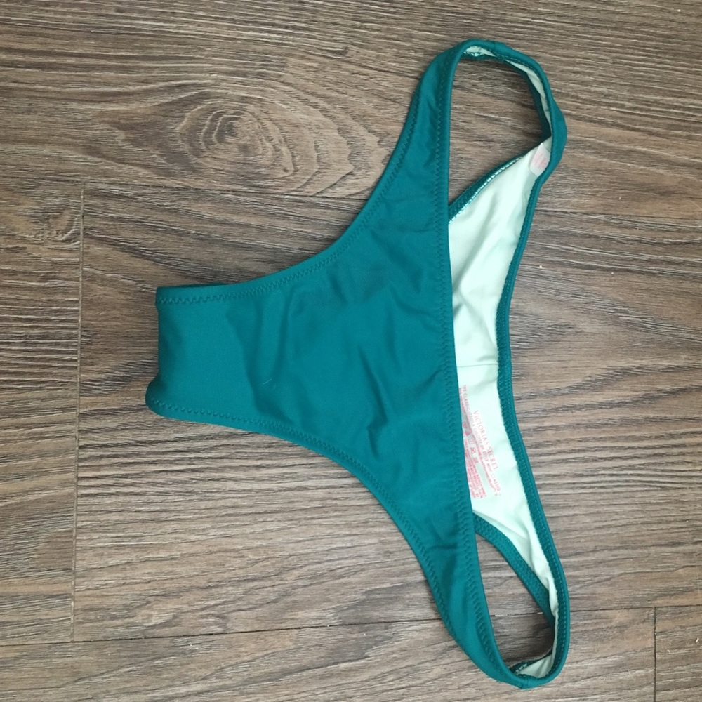 NWOT vs bikini bottoms