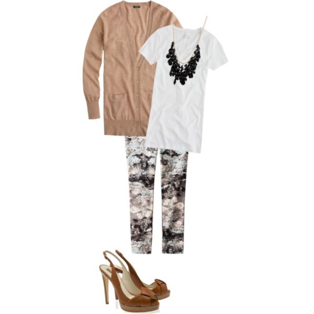 Mossimo Patterned Pant ✨✨ - Picture 3 of 5