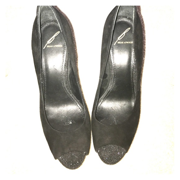 Brian Atwood Black suede pumps 10 - Picture 2 of 3