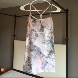 Lululemon power Y tank