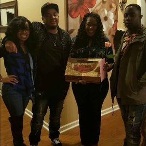 Meet your Posher, Darius