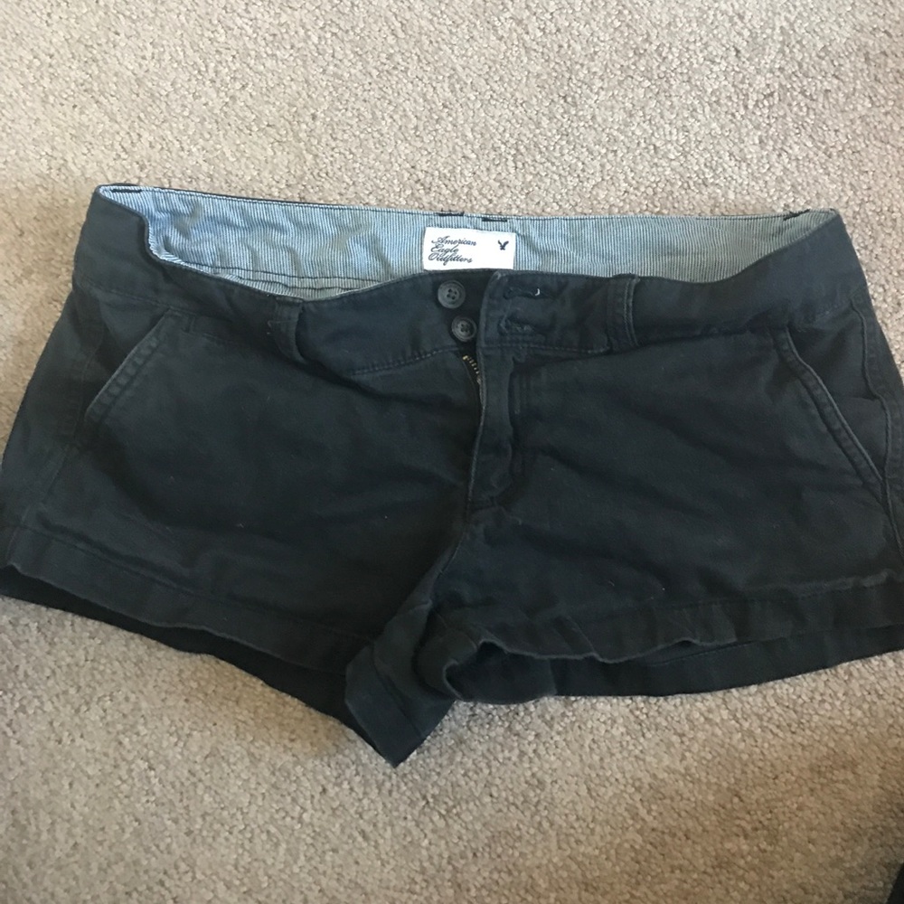 Black Cargo shorts from American Eagle