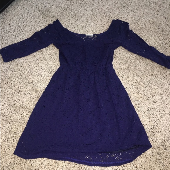 Cute off the shoulder dress - Picture 2 of 2