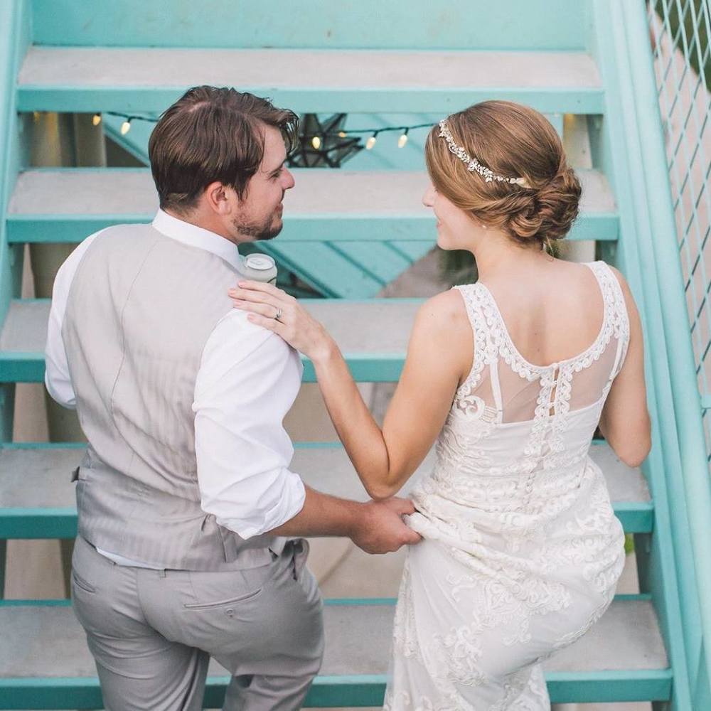 Meet your Posher, Caitlin