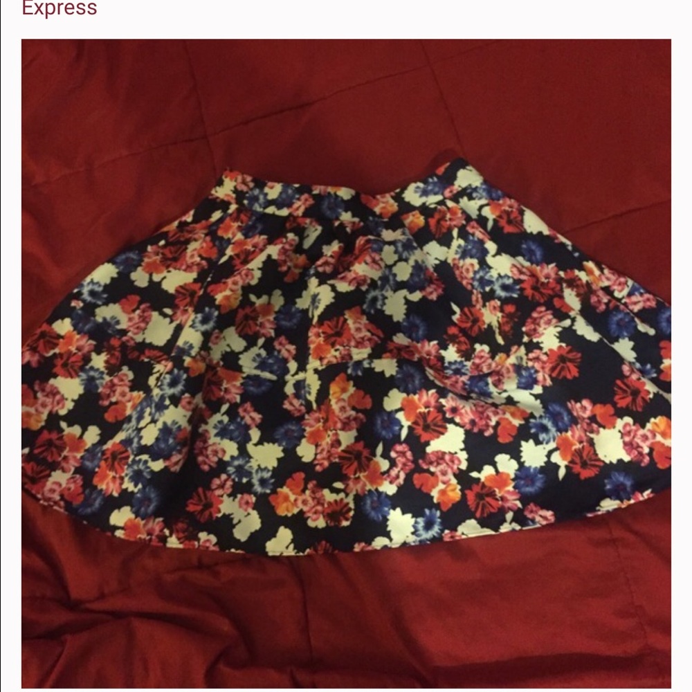 Floral flare skirt