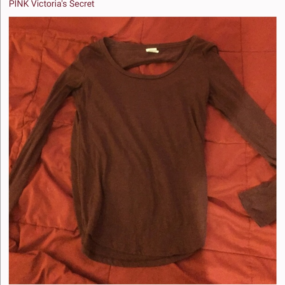 Maroon, back cut VS top