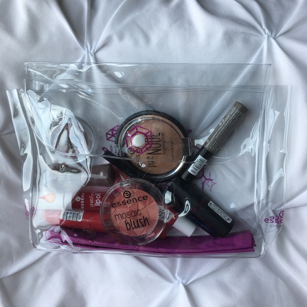 Essence Makeup Set