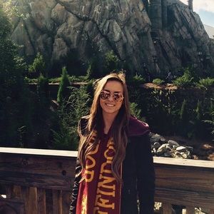 Meet your Posher, Kaylynn