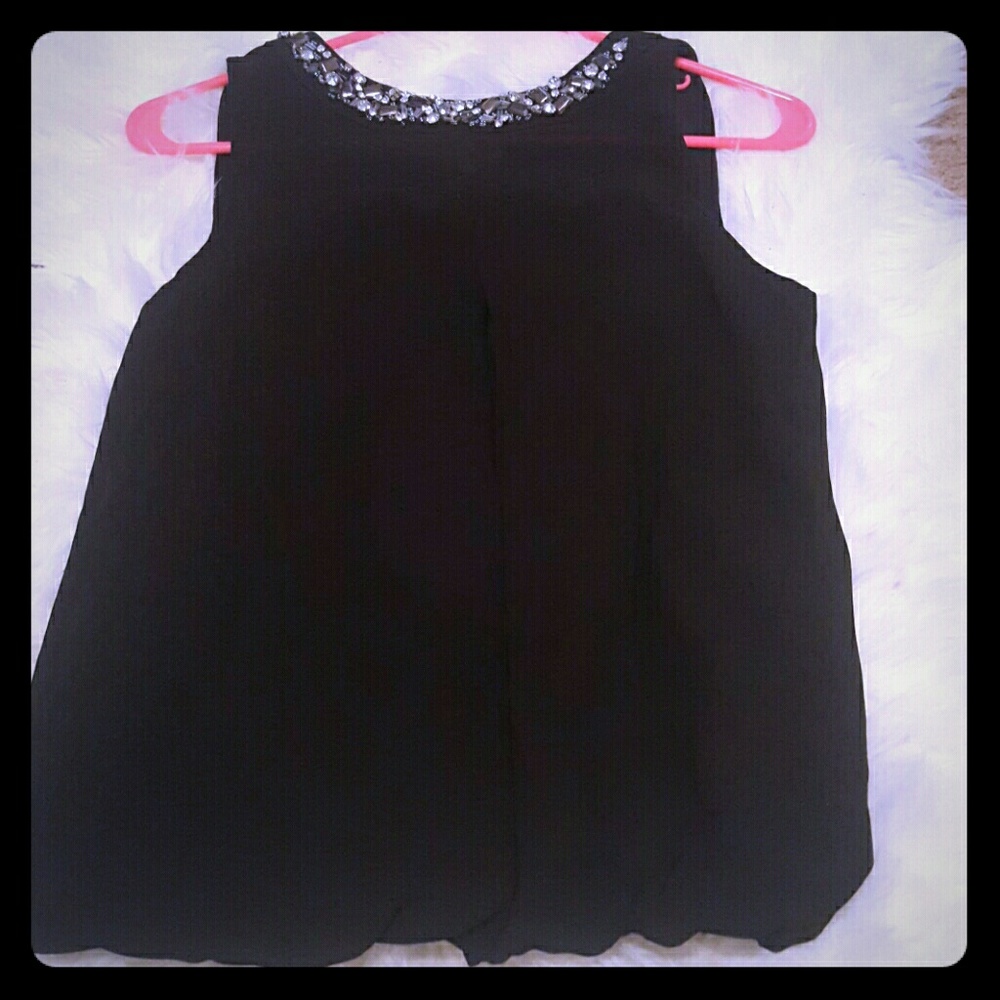 Beautiful black beaded collar sleeveless top
