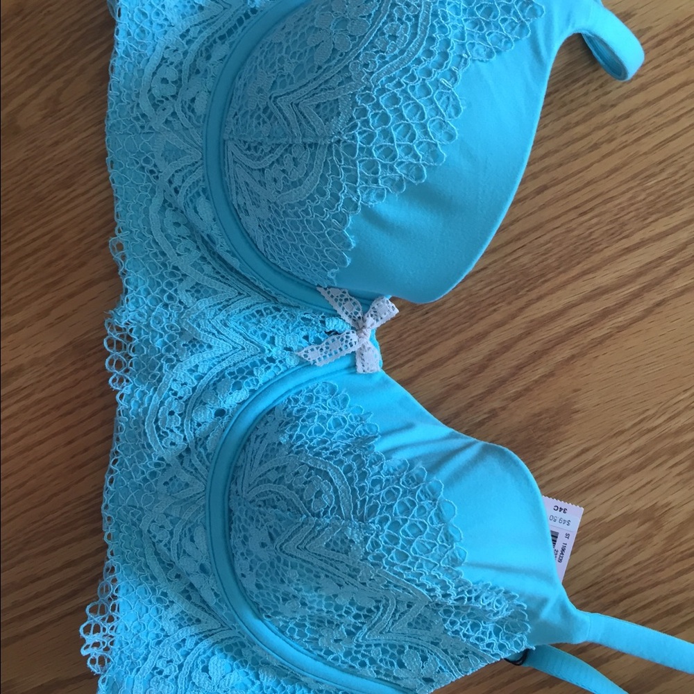 VS bra