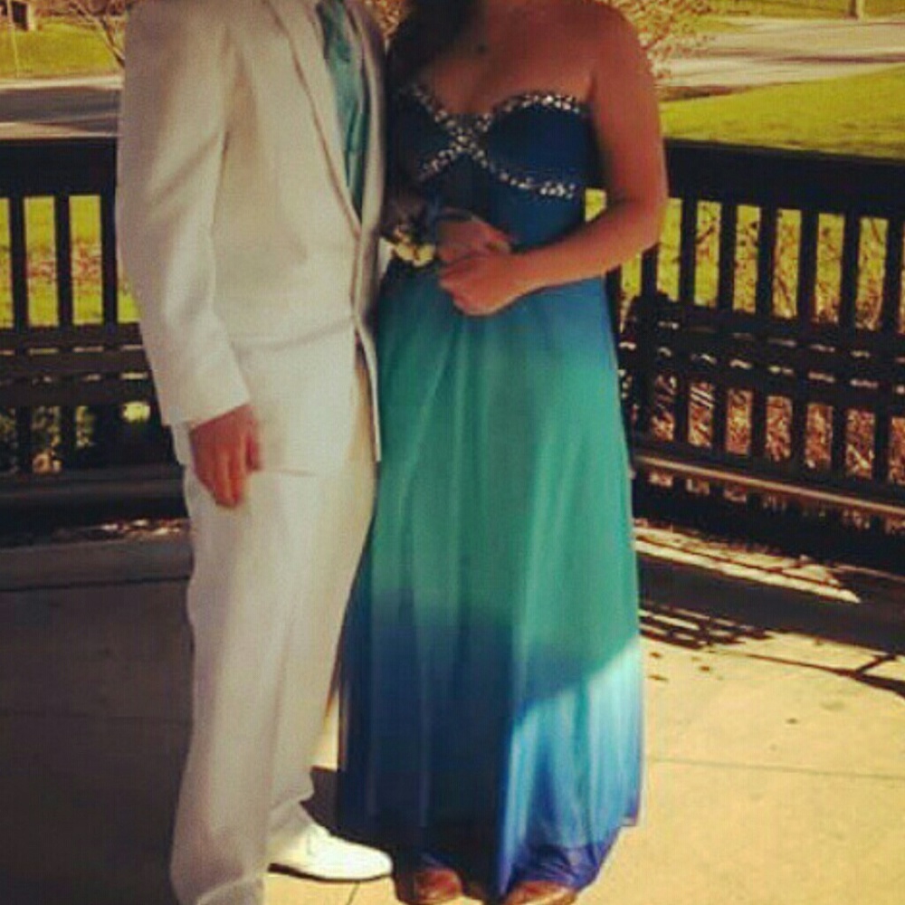 Prom dress