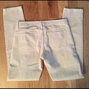 Banana Republic cream skinny jeans size 29