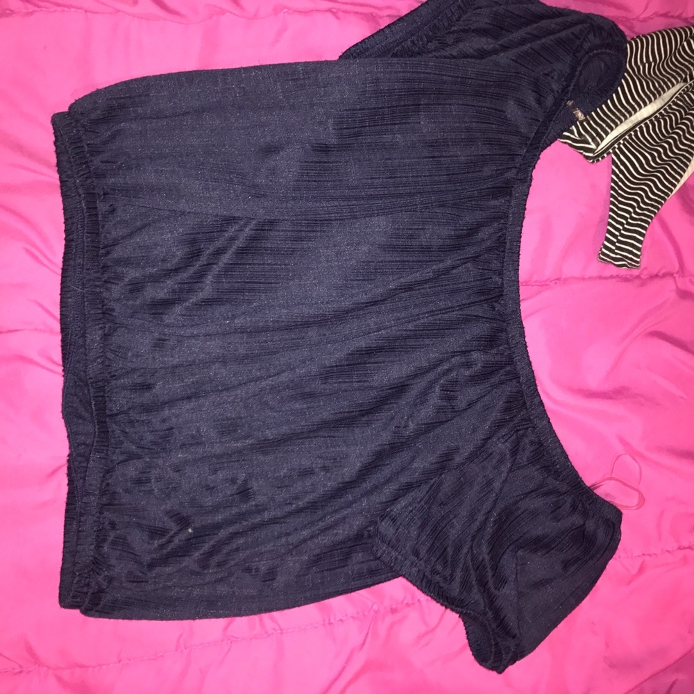 Blue crop top