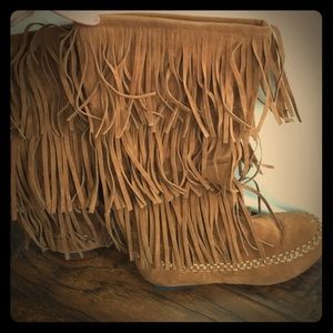 Fringe Boots