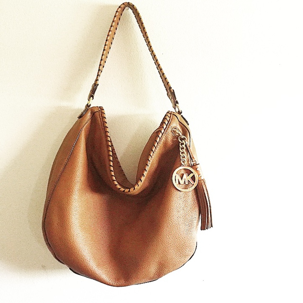 ❤️MICHAEL KORS tan chestnut  shoulder bag