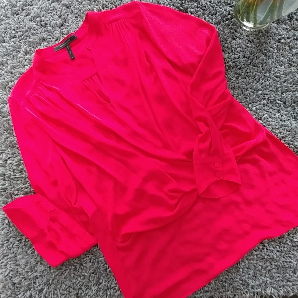Red BCBG long sleeve tunic