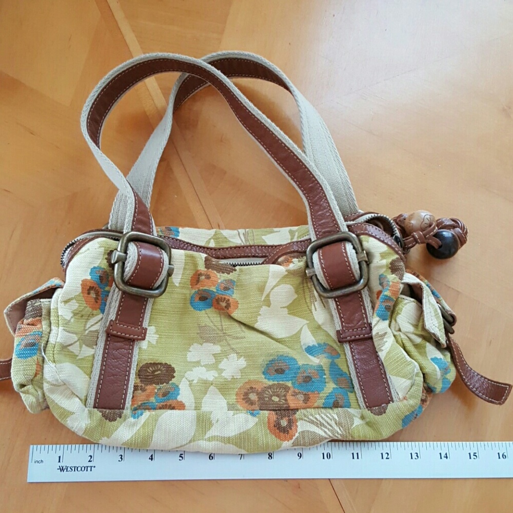 Fossil purse