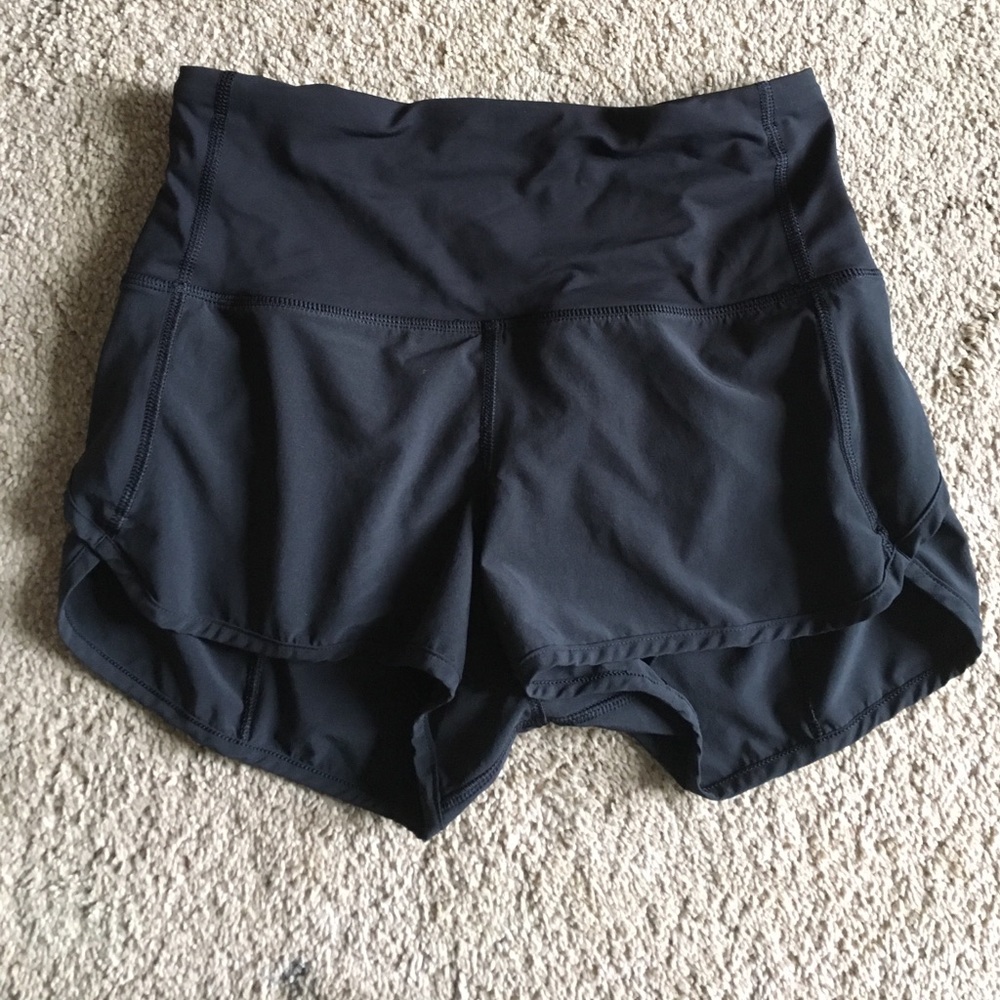 Rare high waist lululemon speed shorts, size 4