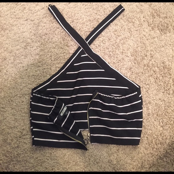 Missguided halter neck striped crop top - Picture 4 of 4
