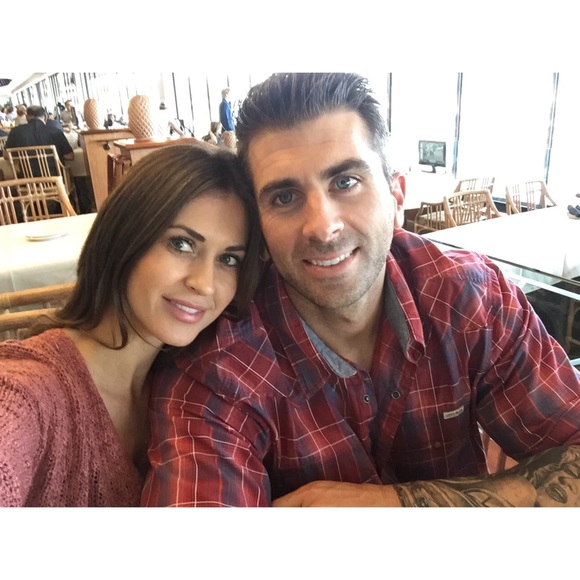 SOLD OUT - Picture 5 of 6