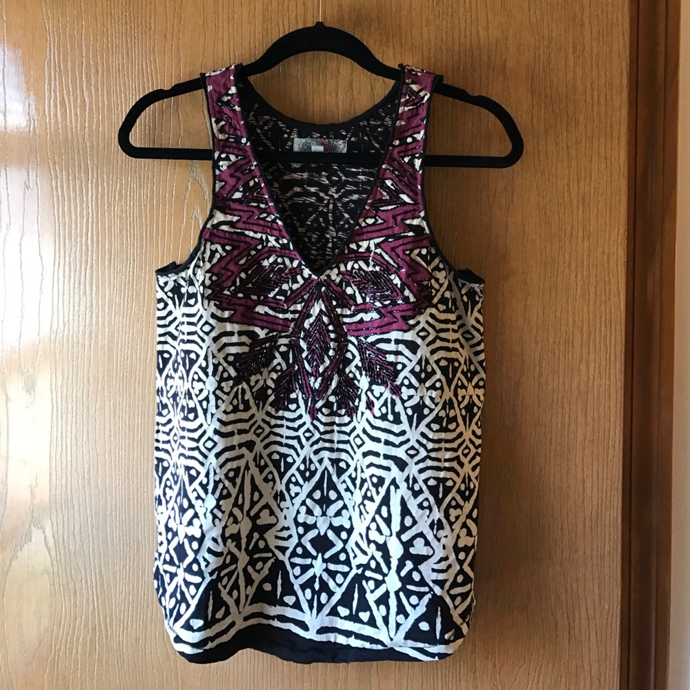 ▪️Urban Outfitters tribal print top▪️