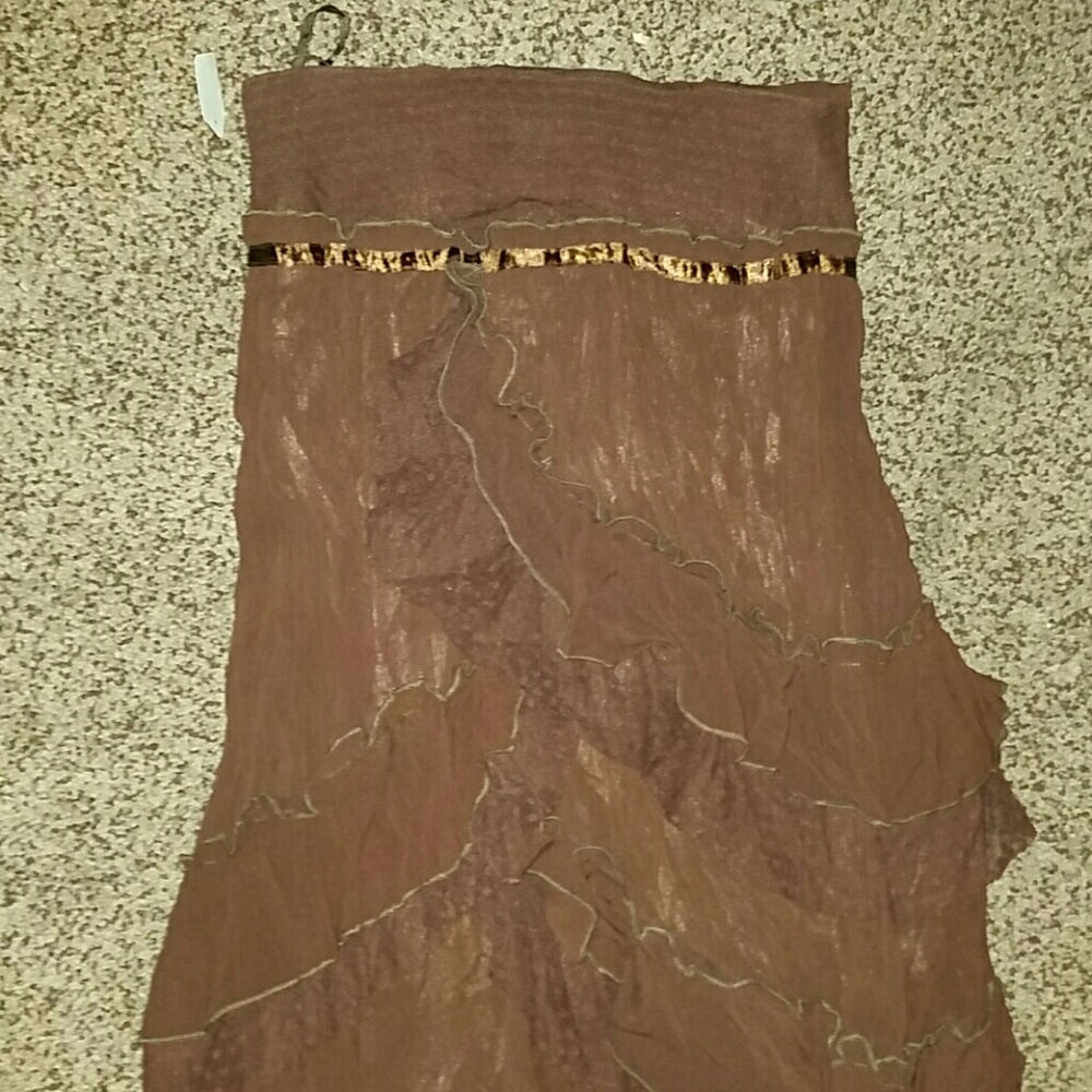skirt - Picture 3 of 4