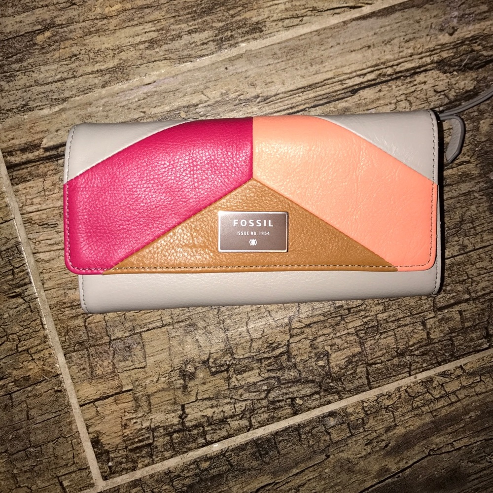 Fossil wallet