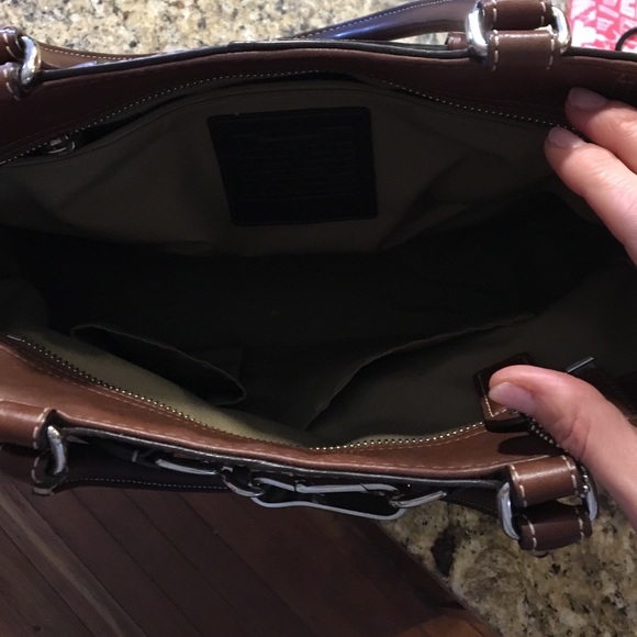 Vintage Coach handbag! 2x Host Pick! - Picture 4 of 4