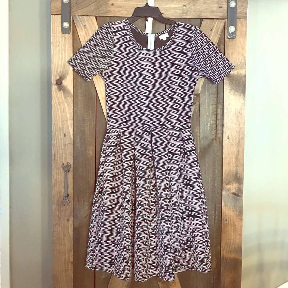 LuLaRoe Amelia dress
