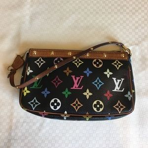 @@@SOLD@@@ Louis Vuitton Pochette