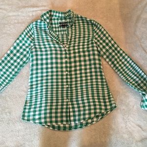 Green gap button up