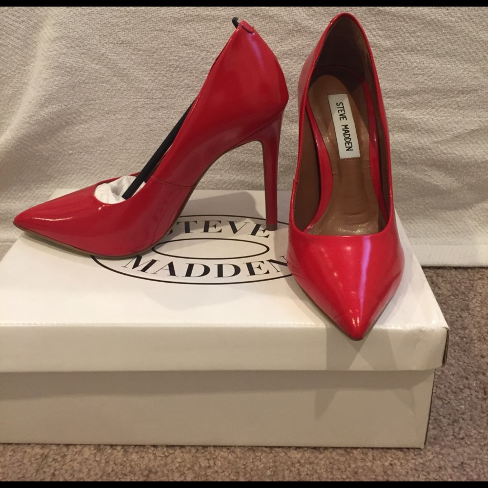 Steve Madden Proto Red Leather Heels
