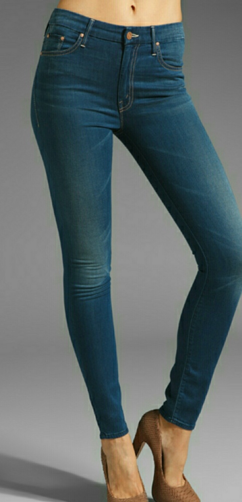 Mother High Waisted Looker jeans NWOT