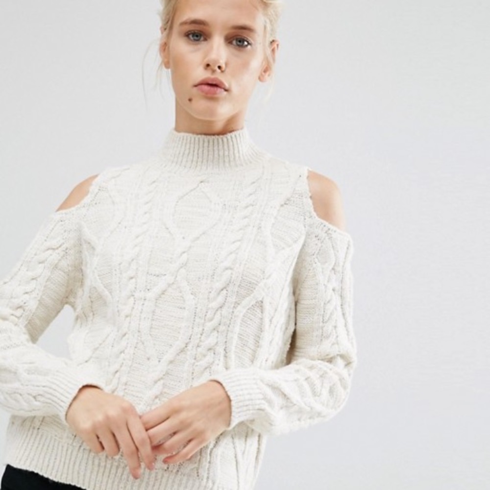 River Island Cold Shoulder sweater