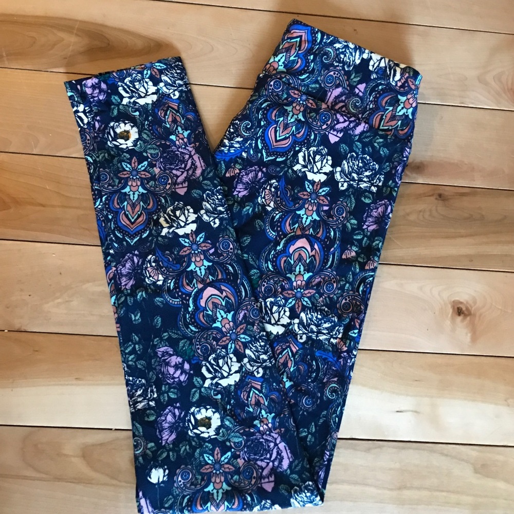 UNICORN Lularoe paisley floral OS leggings