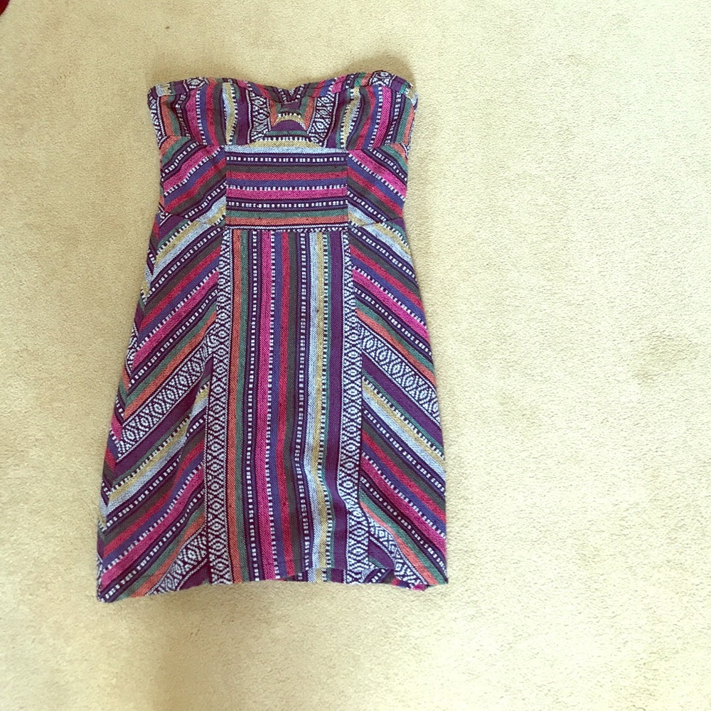 Aztec strapless dress