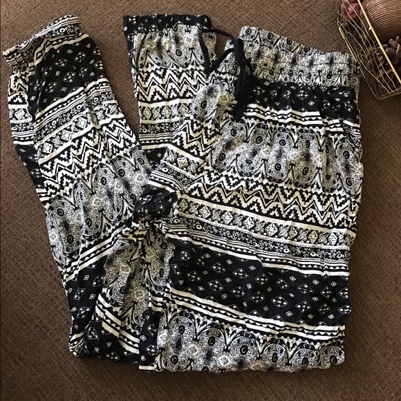 Spring/ Summer Pants - Picture 2 of 2