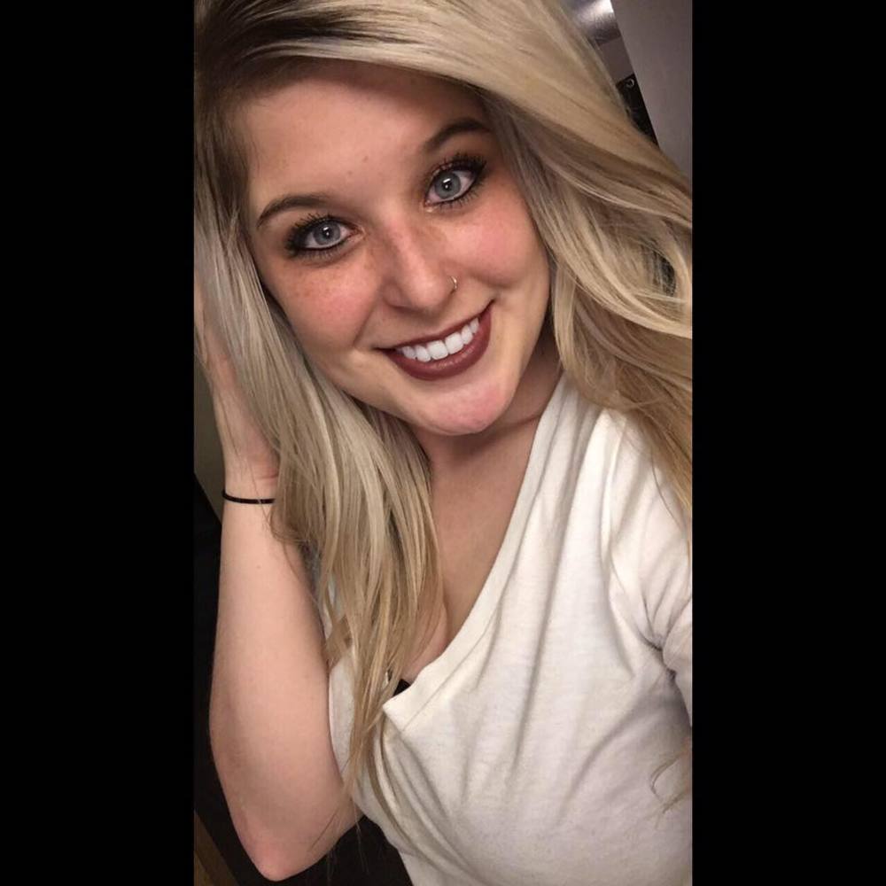 Meet your Posher, Jasmine