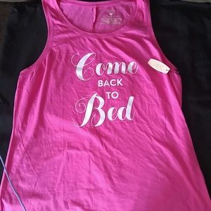 VS shirt