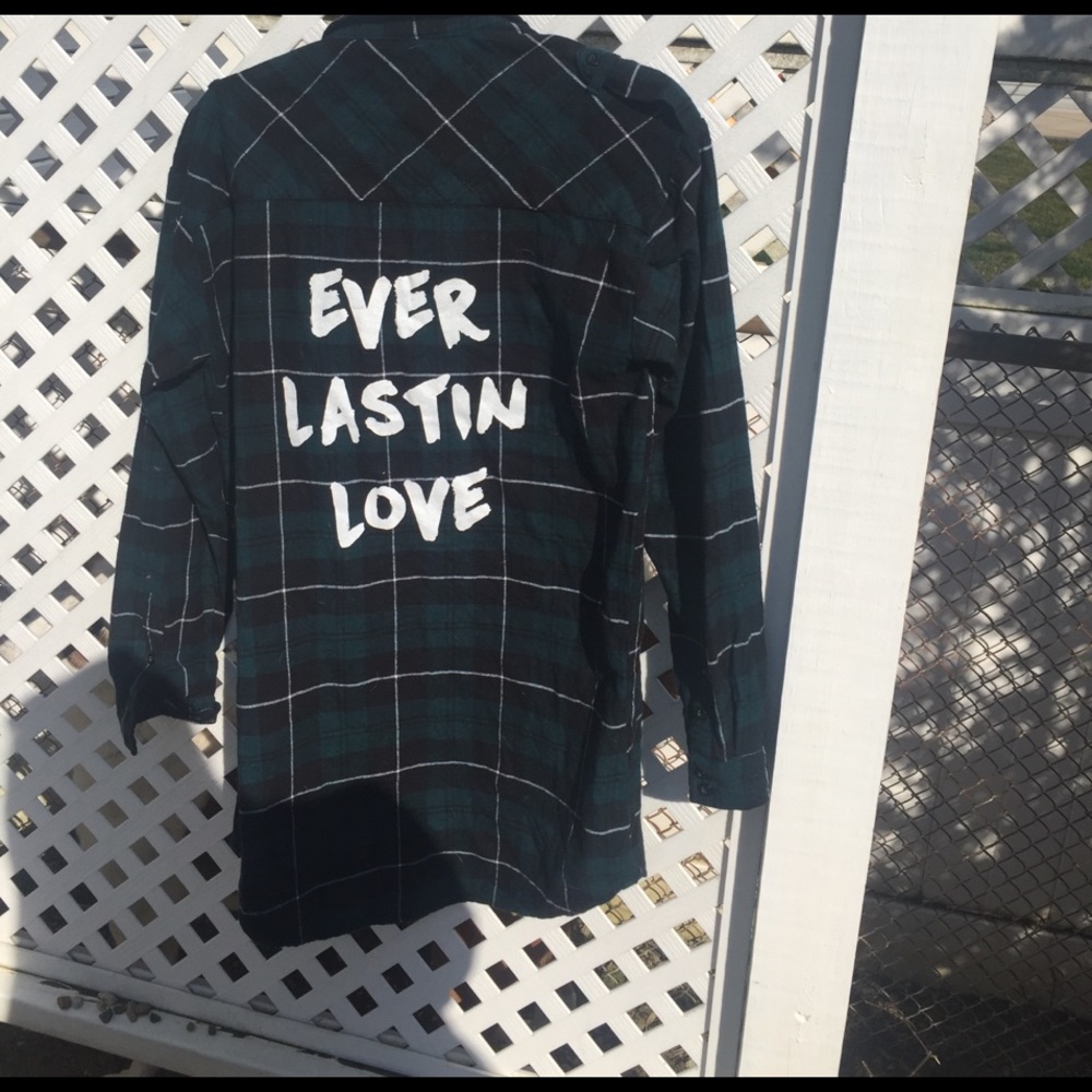 Stylish flannel with quote- NWT