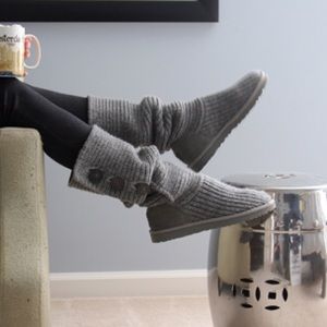 Gray Knit Uggs