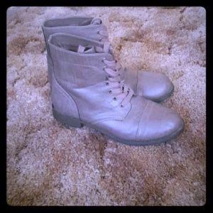 Rampage boots