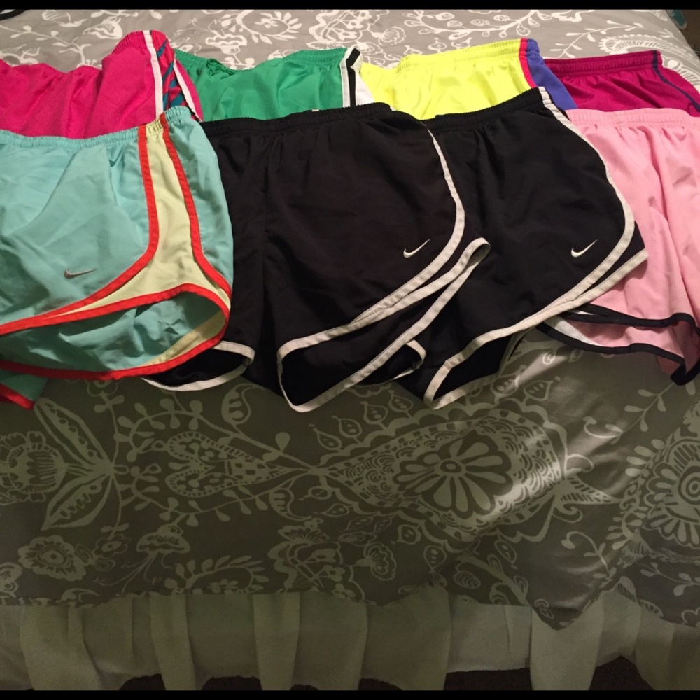 Nike Shorts Bundle Size Medium