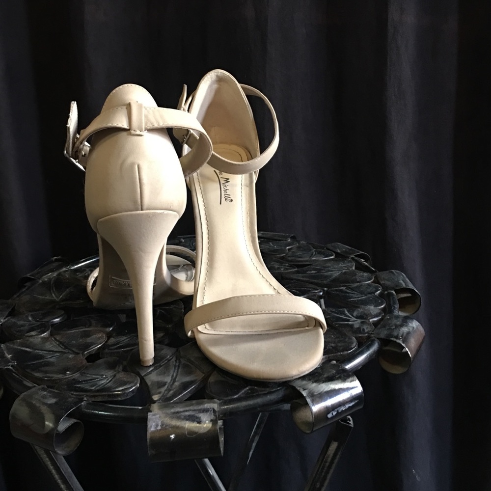 Single strap heels