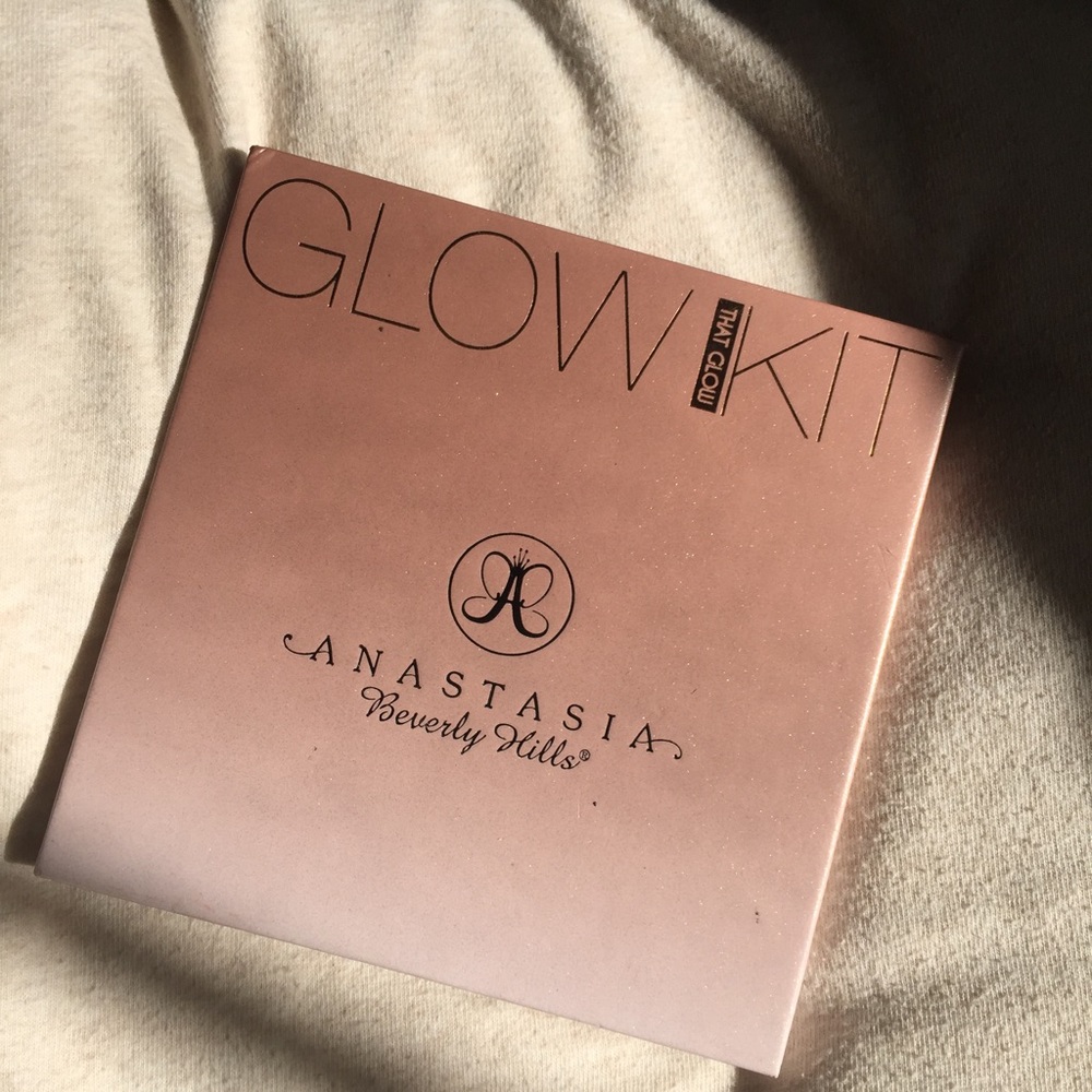 Anastasia Beverly Hills That Glow Kit