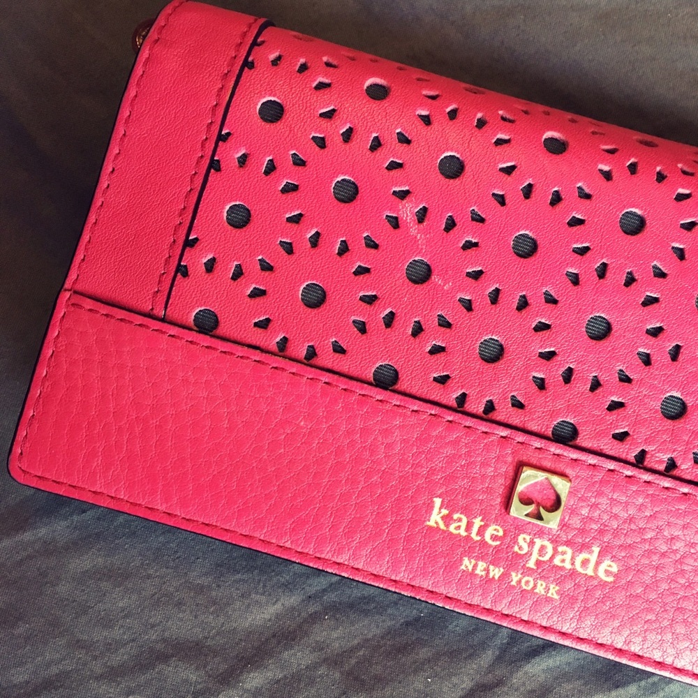 KATE SPADE WALLET/WRISTLET