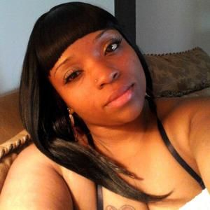 Meet your Posher, Latoya