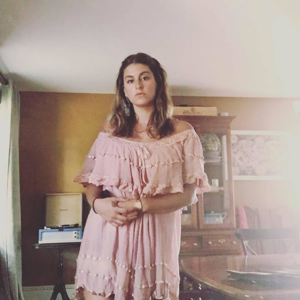Meet your Posher, Maura