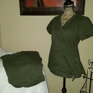 KOI OLIVE GREEN UNIFORM!!! TOP/BOTTOM